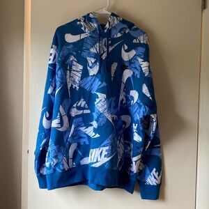 ✨Brand New✨ XL Nike hoodie. Blue and white